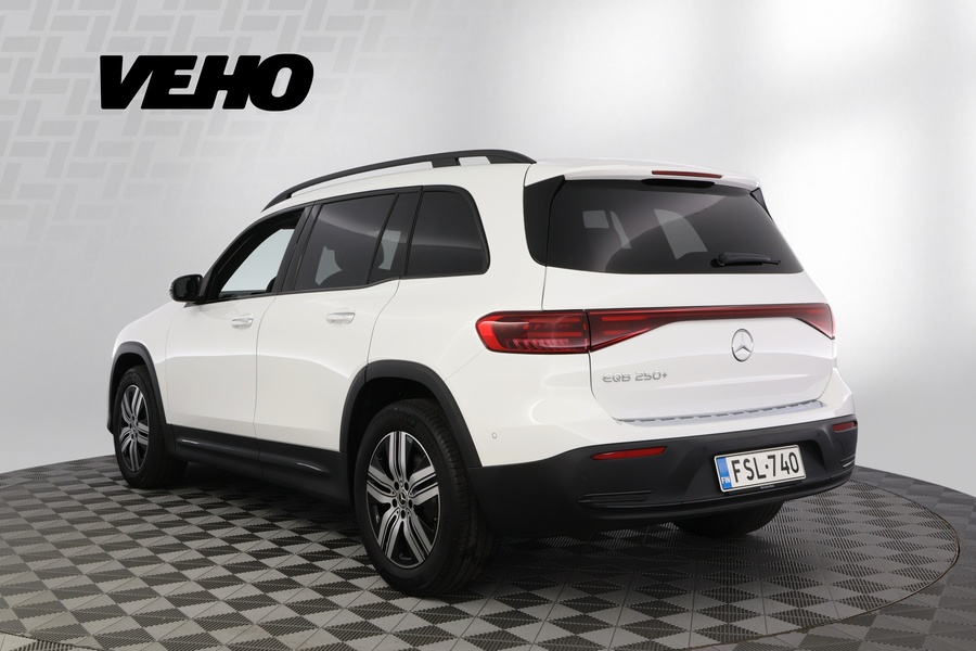 Mercedes-Benz EQB vaihtoauto