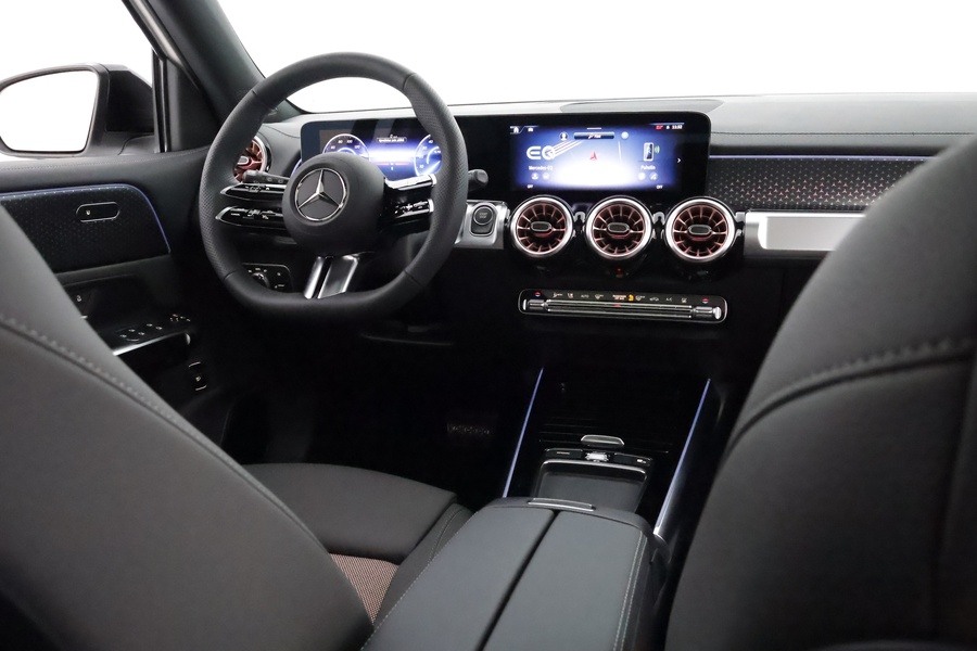 Mercedes-Benz EQB vaihtoauto