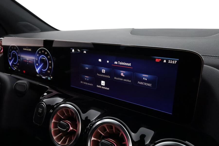 Mercedes-Benz EQA vaihtoauto