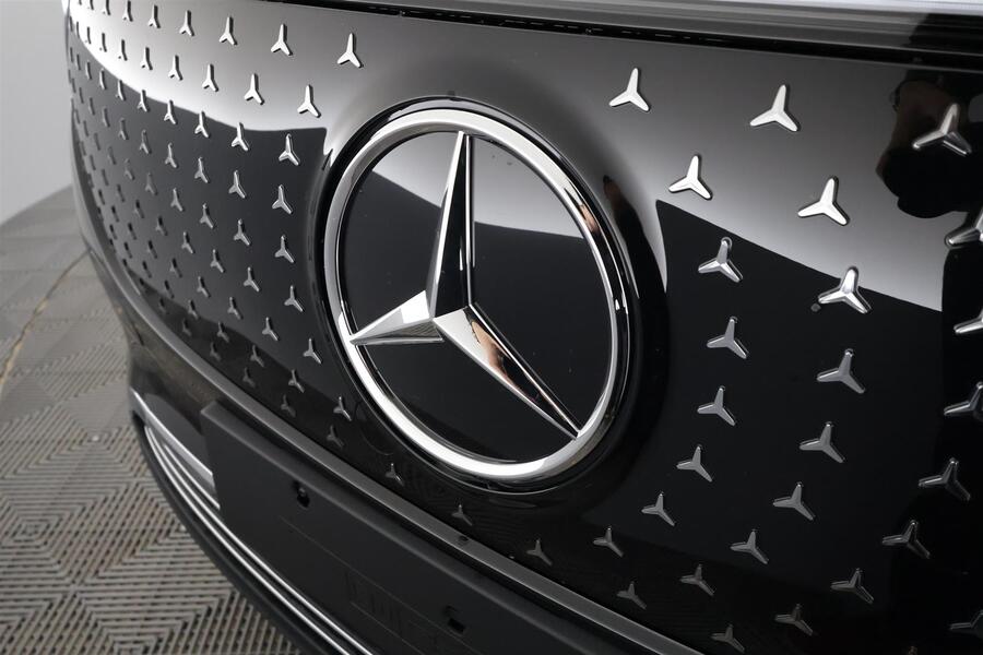 Mercedes-Benz EQA vaihtoauto