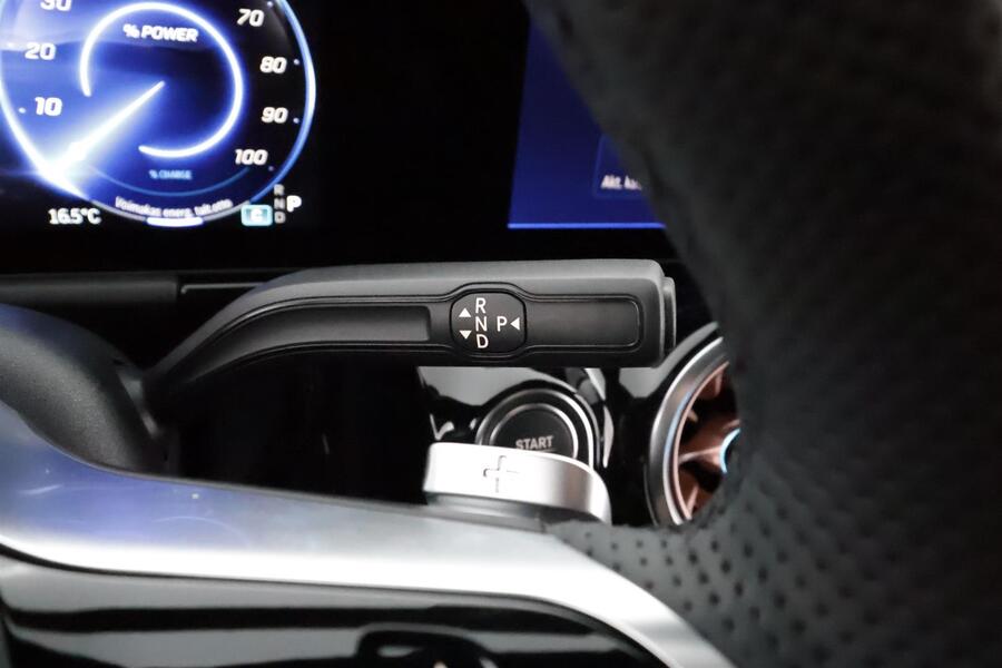 Mercedes-Benz EQA vaihtoauto