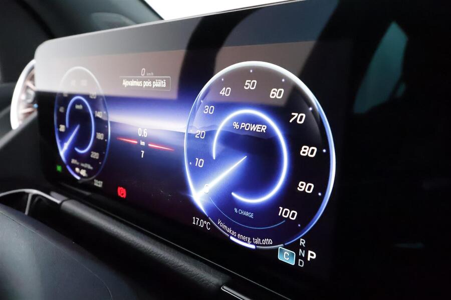 Mercedes-Benz EQA vaihtoauto