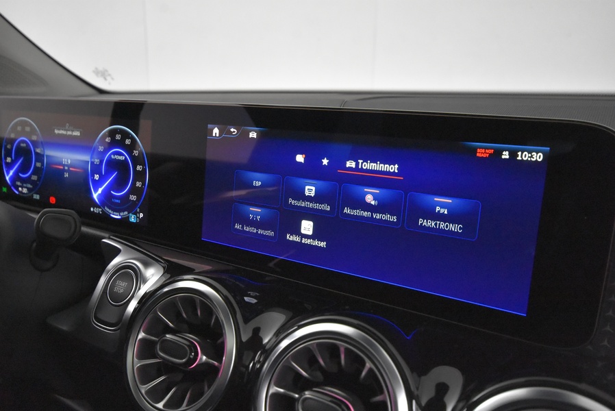 Mercedes-Benz EQB vaihtoauto