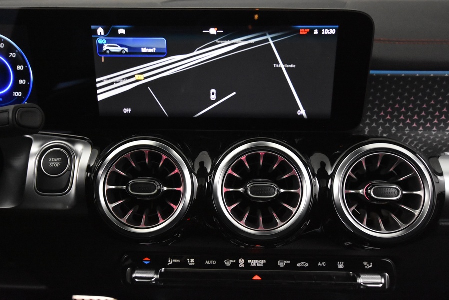 Mercedes-Benz EQB vaihtoauto