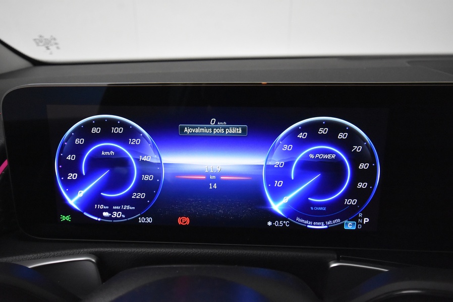 Mercedes-Benz EQB vaihtoauto