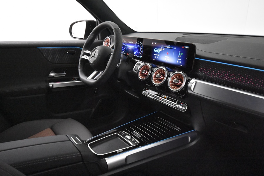 Mercedes-Benz EQB vaihtoauto