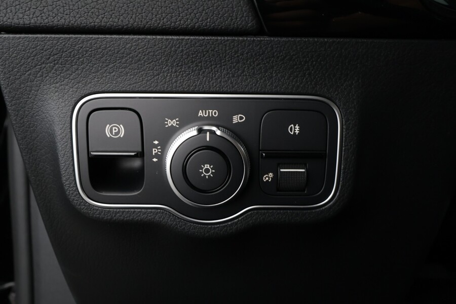 Mercedes-Benz GLA vaihtoauto