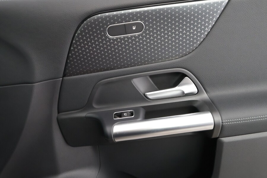 Mercedes-Benz GLA vaihtoauto