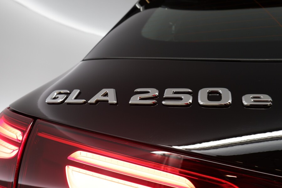 Mercedes-Benz GLA vaihtoauto