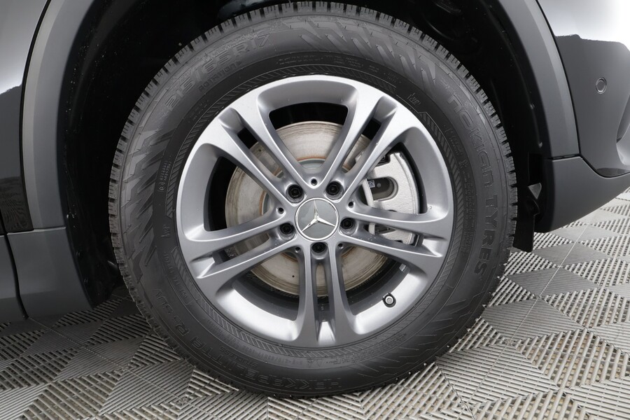 Mercedes-Benz GLA vaihtoauto