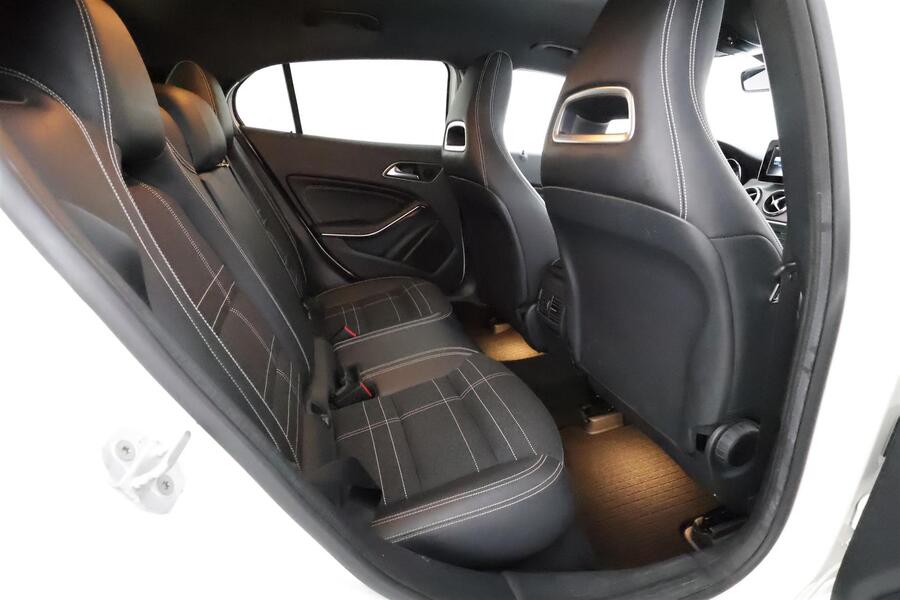 Mercedes-Benz GLA vaihtoauto