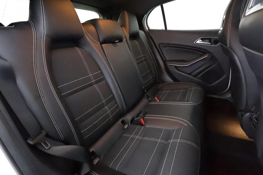 Mercedes-Benz GLA vaihtoauto