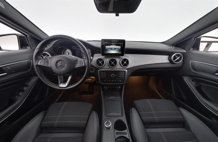 Mercedes-Benz GLA vaihtoauto