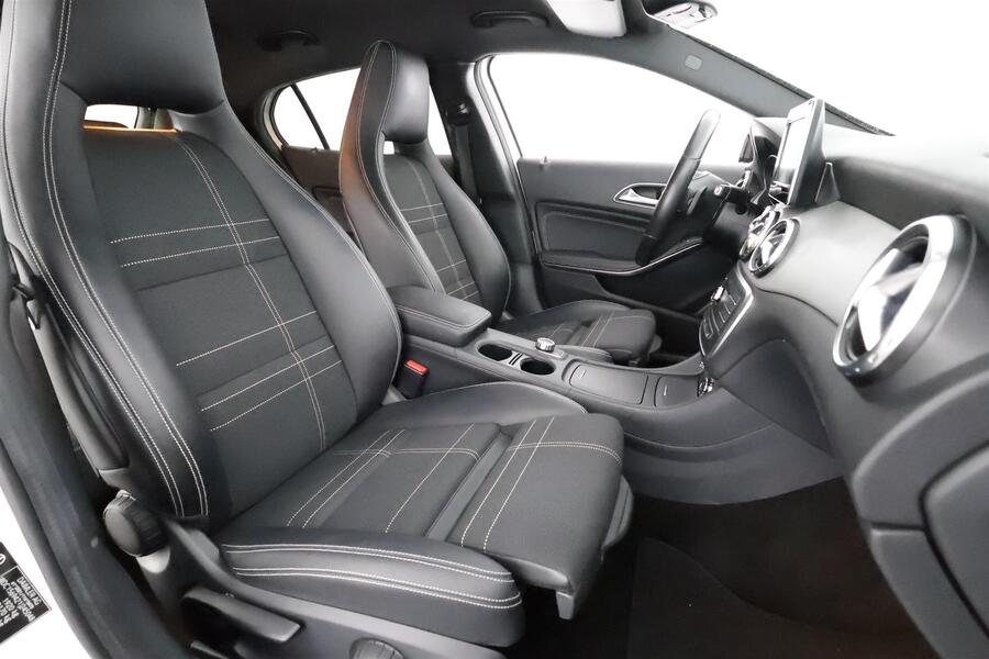 Mercedes-Benz GLA vaihtoauto