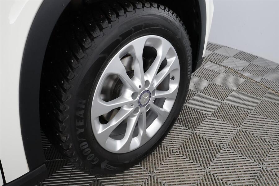 Mercedes-Benz GLA vaihtoauto