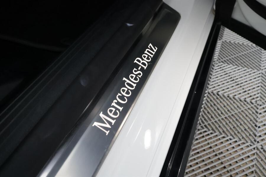 Mercedes-Benz EQS vaihtoauto