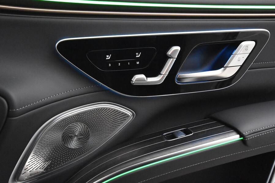 Mercedes-Benz EQS vaihtoauto