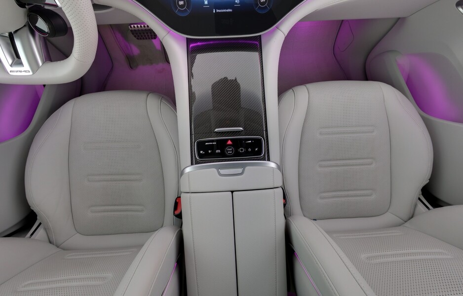 Mercedes-Benz EQE vaihtoauto