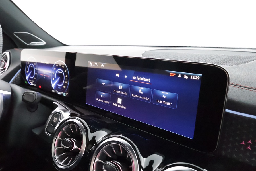 Mercedes-Benz EQB vaihtoauto