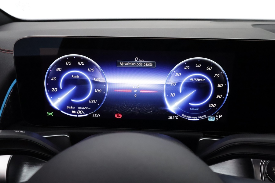 Mercedes-Benz EQB vaihtoauto