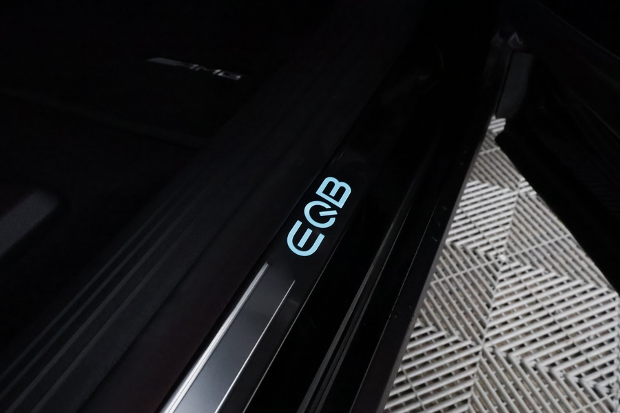 Mercedes-Benz EQB vaihtoauto