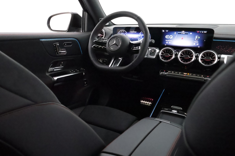 Mercedes-Benz EQB vaihtoauto