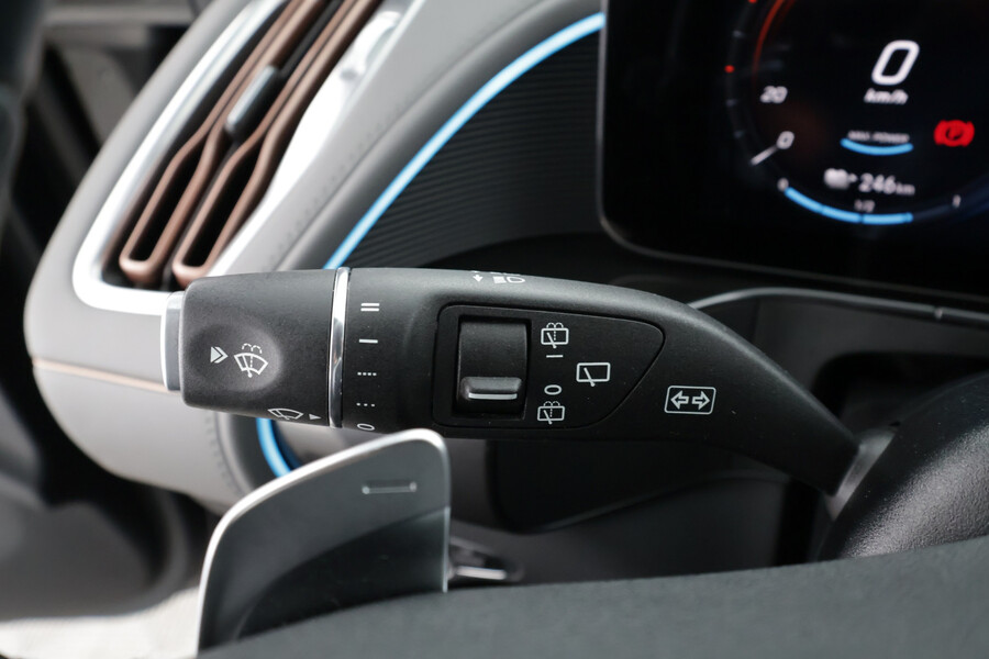 Mercedes-Benz EQC vaihtoauto