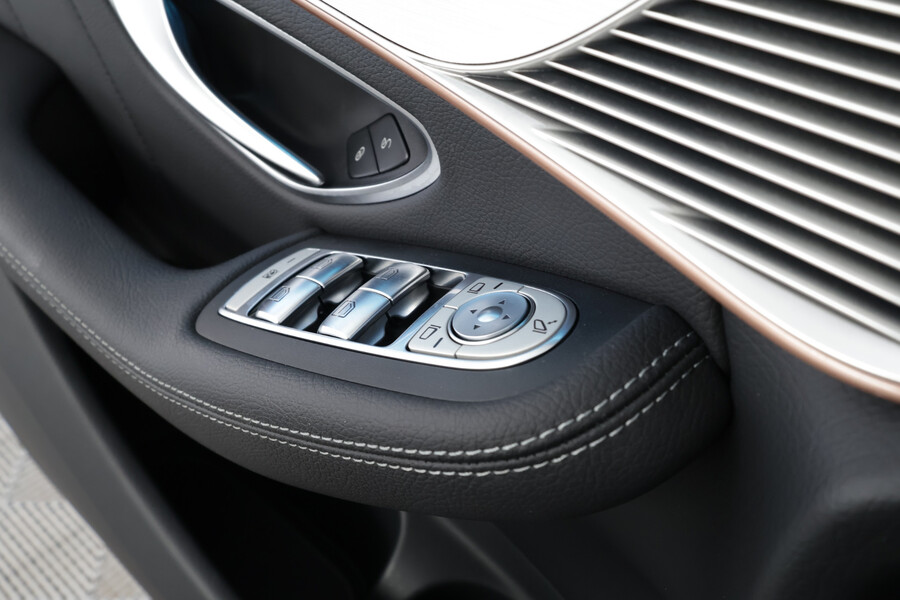 Mercedes-Benz EQC vaihtoauto