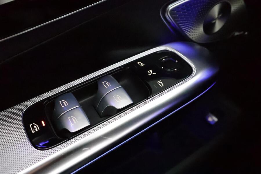 Mercedes-Benz EQE vaihtoauto