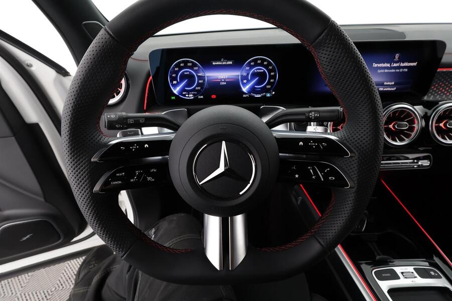 Mercedes-Benz EQB vaihtoauto