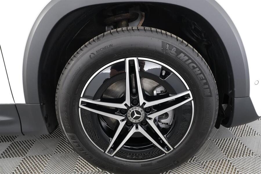 Mercedes-Benz EQB vaihtoauto