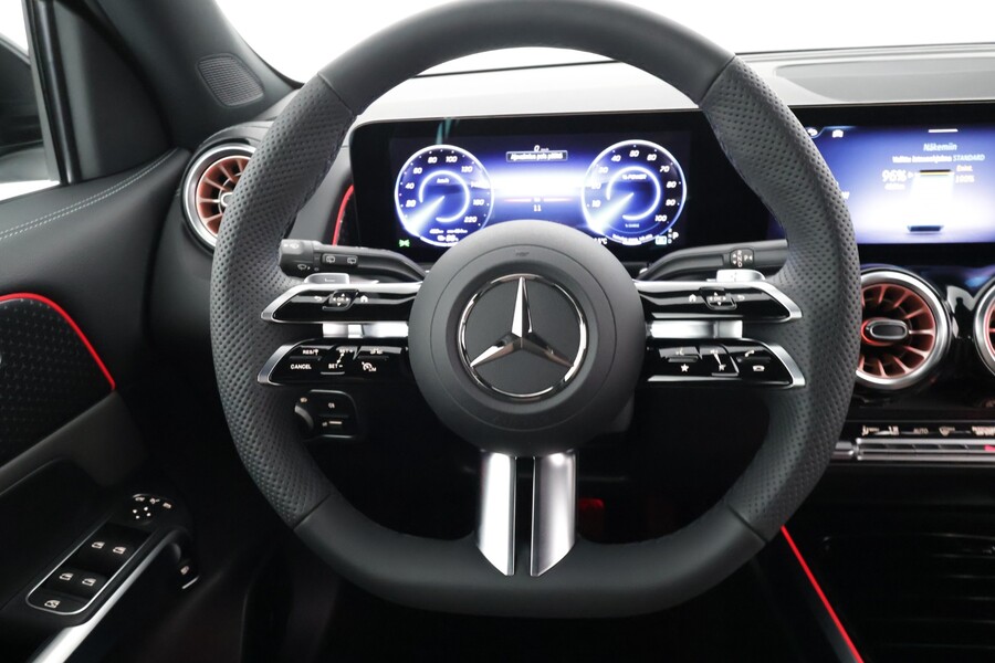 Mercedes-Benz EQB vaihtoauto