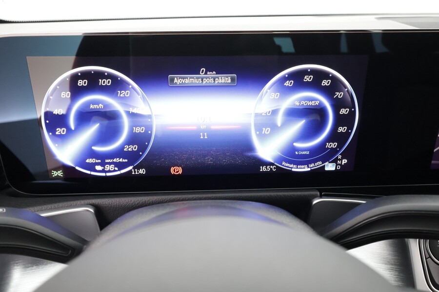 Mercedes-Benz EQB vaihtoauto