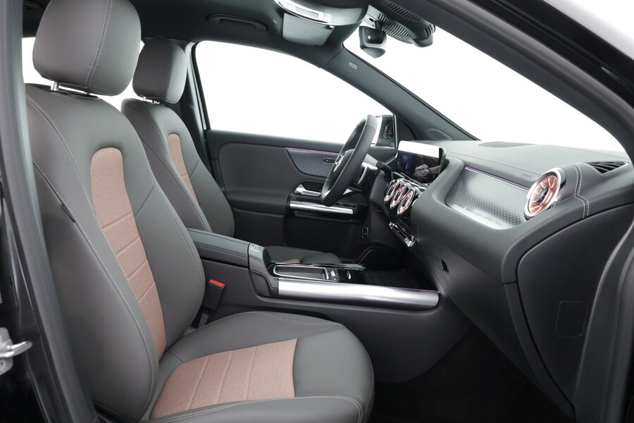 Mercedes-Benz EQA vaihtoauto