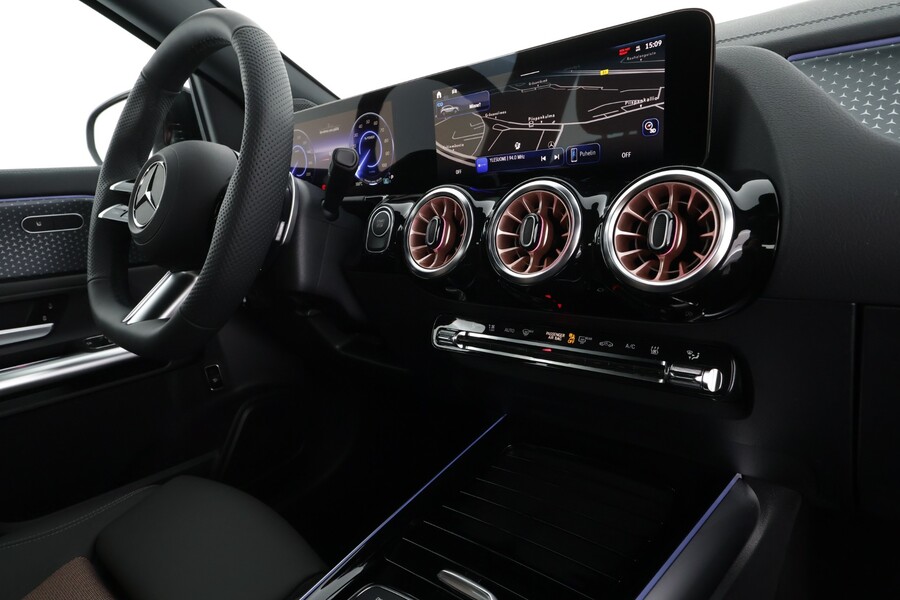 Mercedes-Benz EQA vaihtoauto