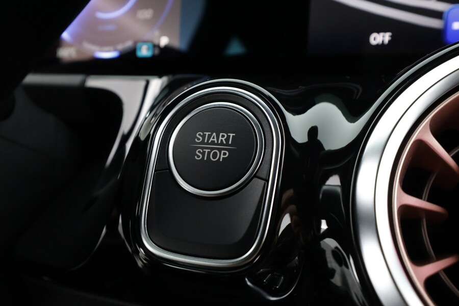 Mercedes-Benz EQA vaihtoauto