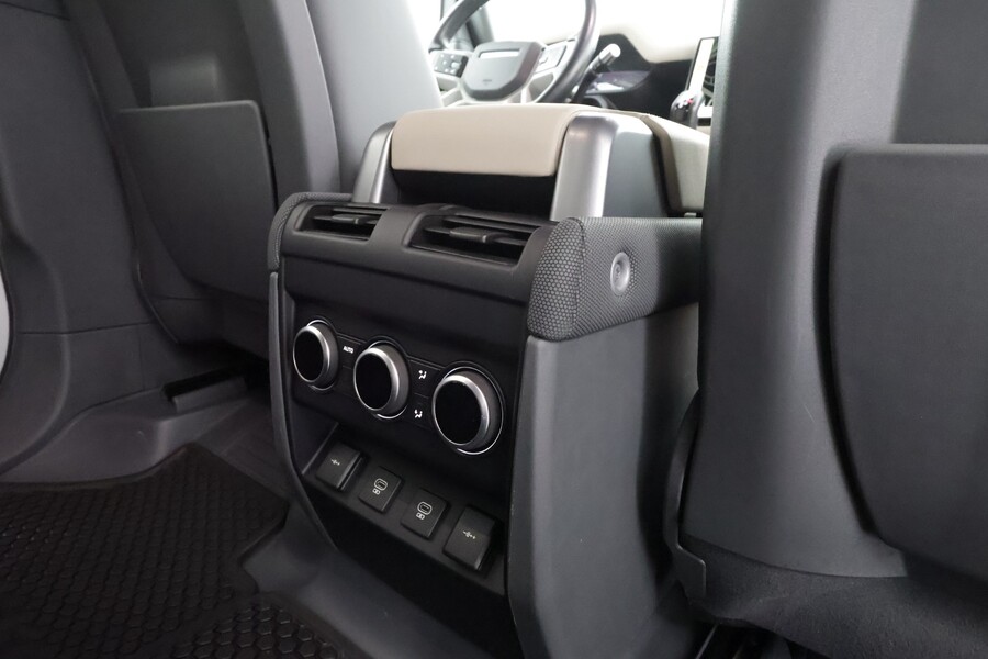 Land Rover Defender vaihtoauto