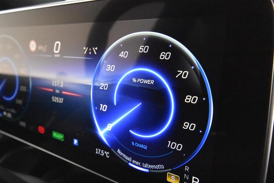 Mercedes-Benz EQE vaihtoauto