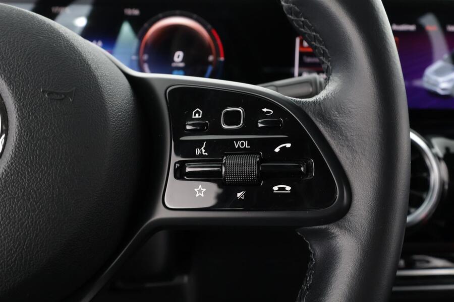 Mercedes-Benz GLA vaihtoauto