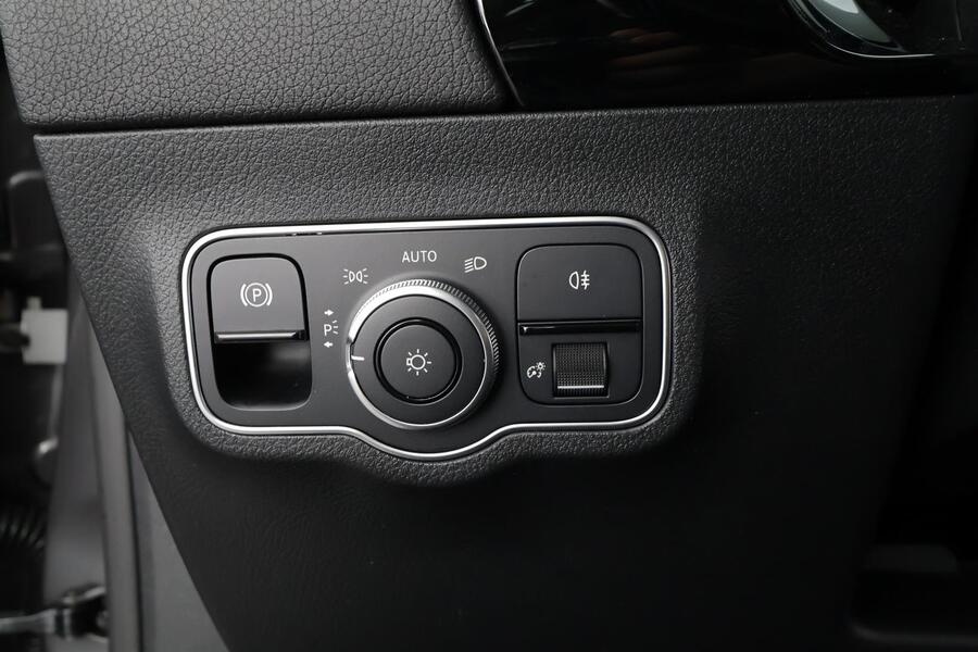 Mercedes-Benz GLA vaihtoauto