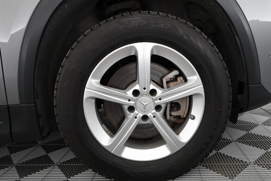 Mercedes-Benz GLA vaihtoauto