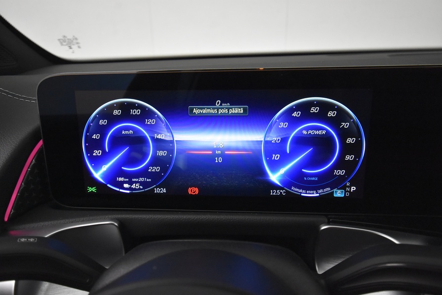 Mercedes-Benz EQB vaihtoauto