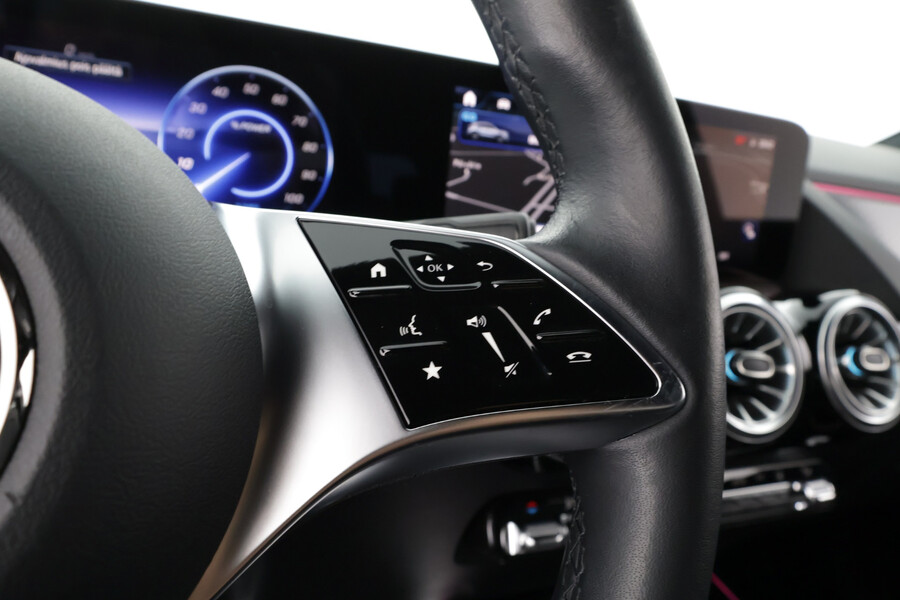 Mercedes-Benz EQA vaihtoauto