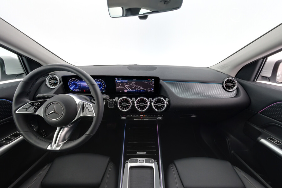 Mercedes-Benz EQA vaihtoauto