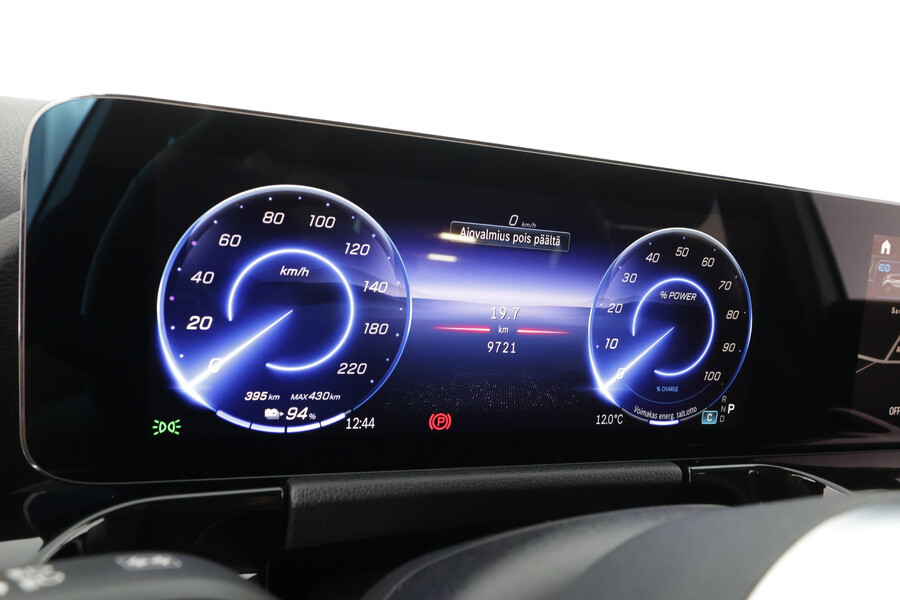 Mercedes-Benz EQA vaihtoauto