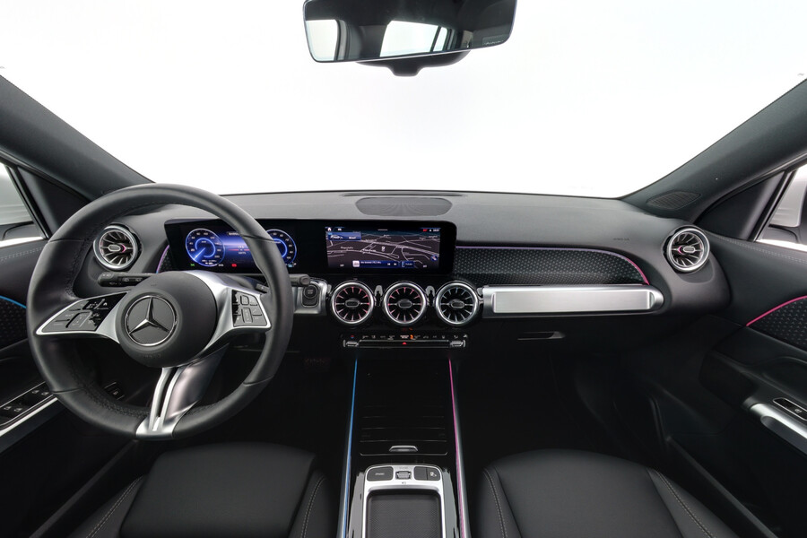 Mercedes-Benz EQB vaihtoauto