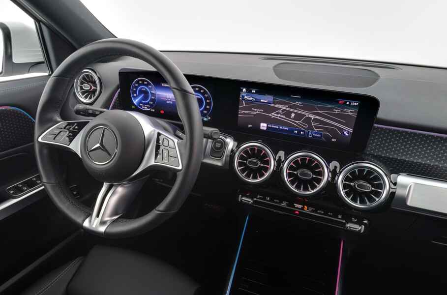 Mercedes-Benz EQB vaihtoauto