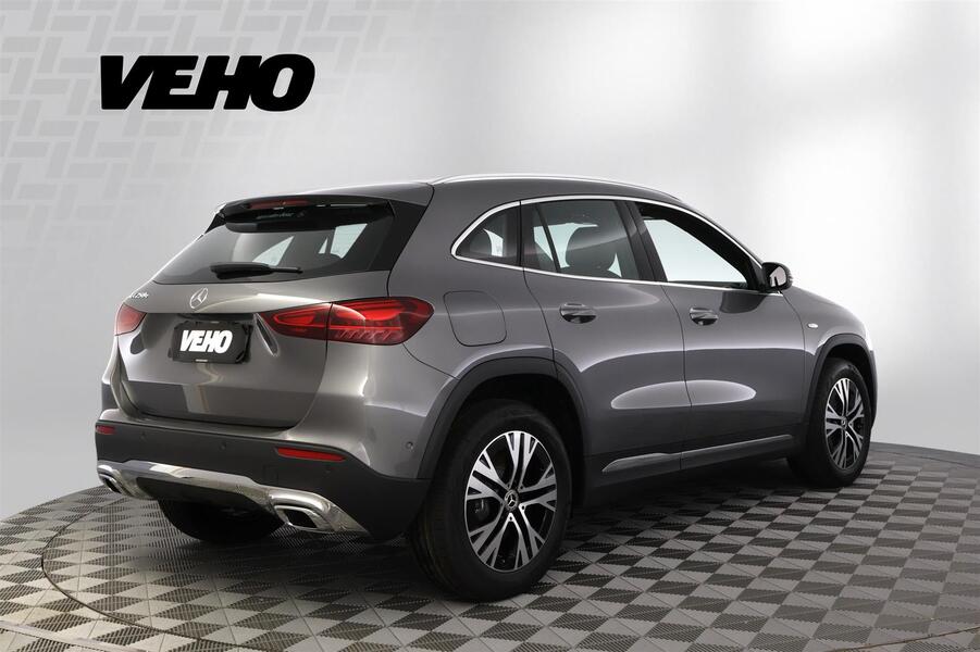 Mercedes-Benz GLA vaihtoauto