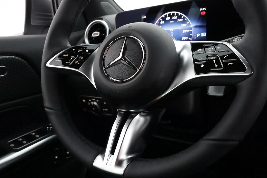 Mercedes-Benz GLA vaihtoauto