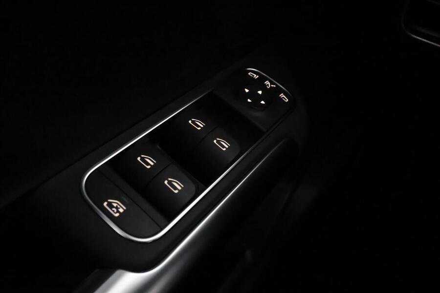 Mercedes-Benz GLA vaihtoauto